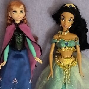 Disney Princess Anna And Disney Princess Jasmine 12" Doll